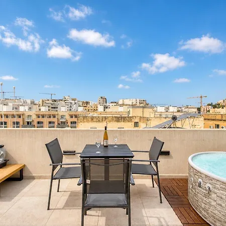 Beautiful Penthouse With Terrace & Jacuzzi Wvid1-2 Apartamento Msida