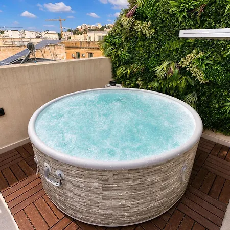 Beautiful Penthouse With Terrace & Jacuzzi Wvid1-2 Apartamento *