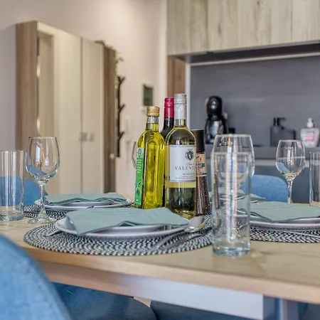 Apartamento Beautiful Penthouse With Terrace & Jacuzzi Wvid1-2