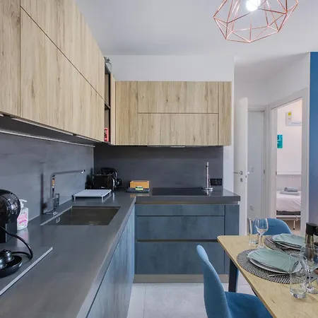 Apartman Beautiful Penthouse With Terrace & Jacuzzi Wvid1-2 Msida