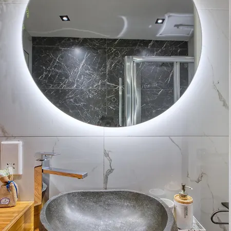 Beautiful Penthouse With Terrace & Jacuzzi Wvid1-2 Apartamento Msida