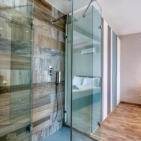 Apartman Beautiful Penthouse With Terrace & Jacuzzi Wvid1-2